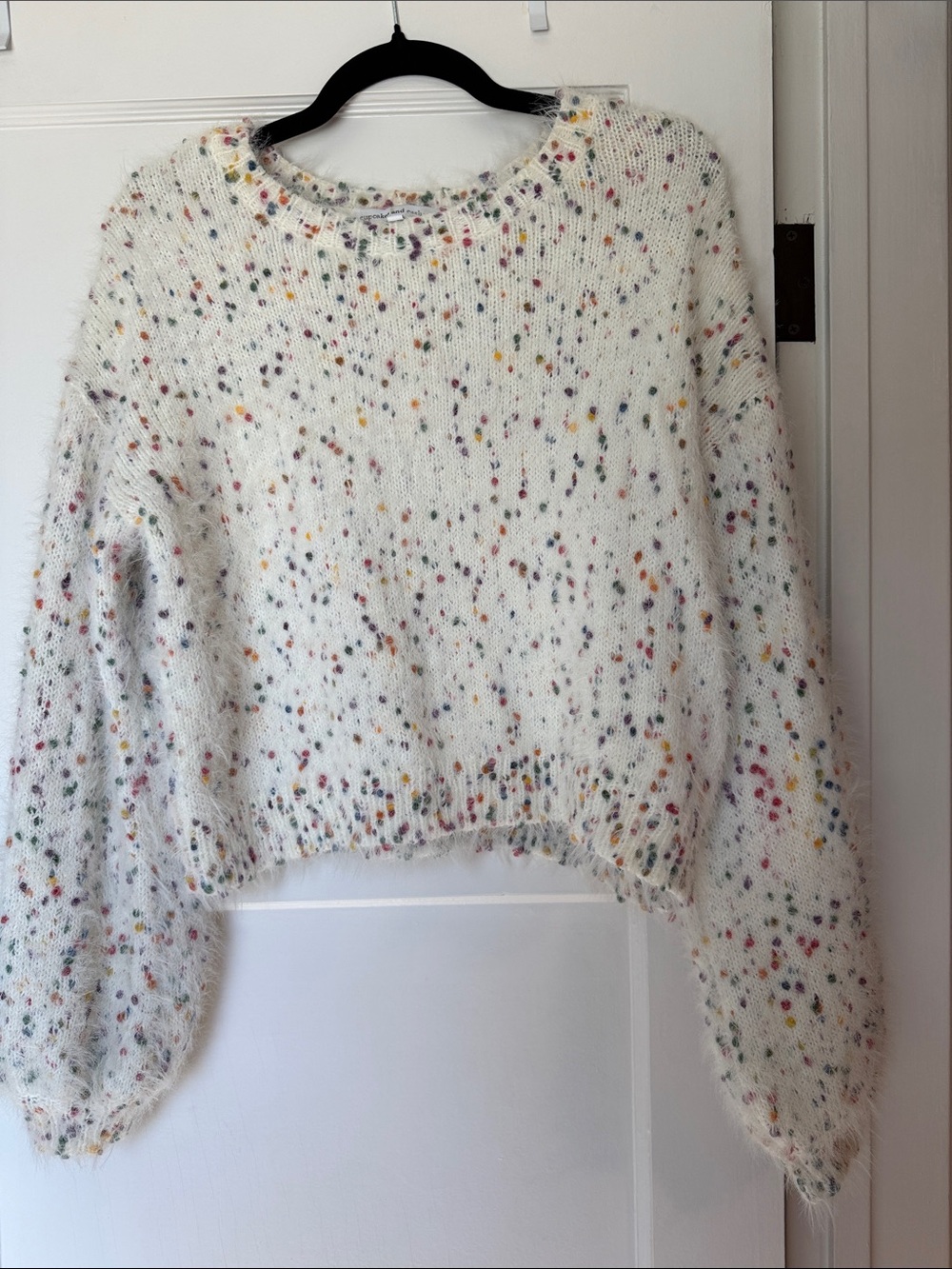 CUPCAKES & CASHMERE Cozy White Speckled Crewneck Sweater - Women's